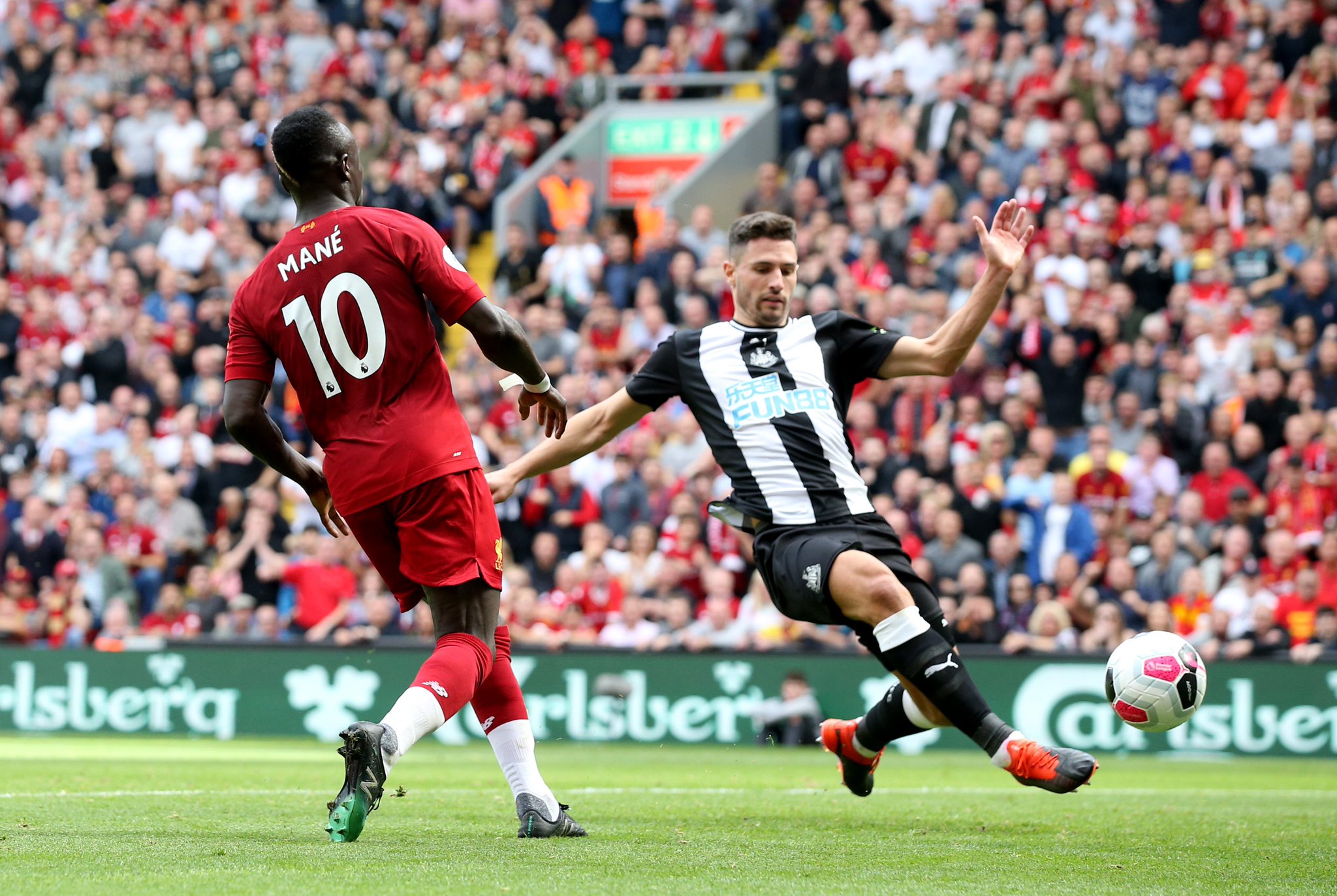 号球衣的寓 号球衣的寓